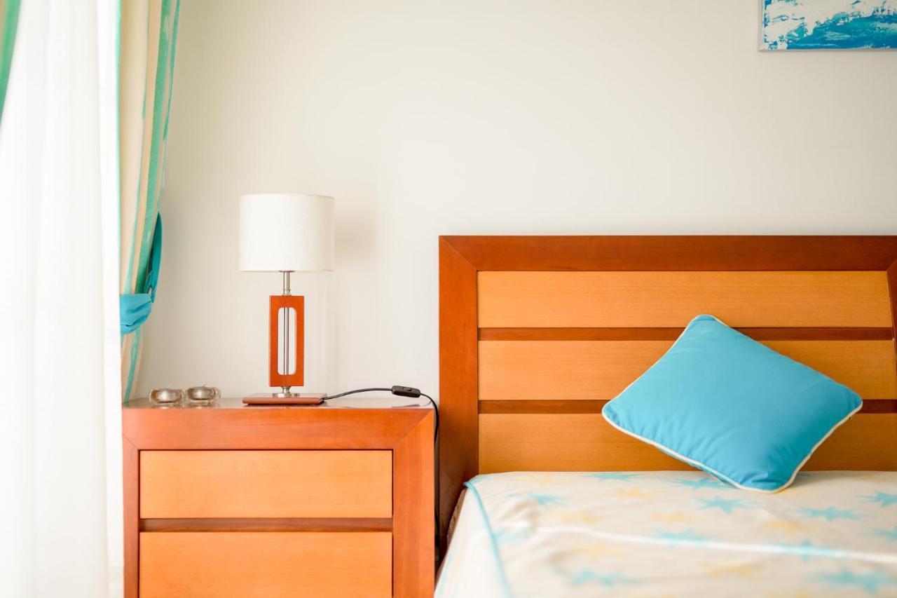 Altura Prime - 5 Suites, Private Pool And Parking, Walk To Beach Bagian luar foto